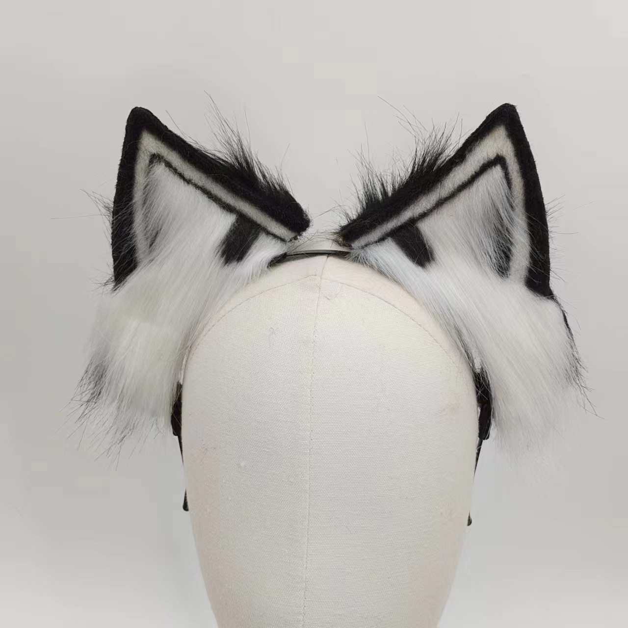 Furry Fox Tail Stainless Steel Butt Plug