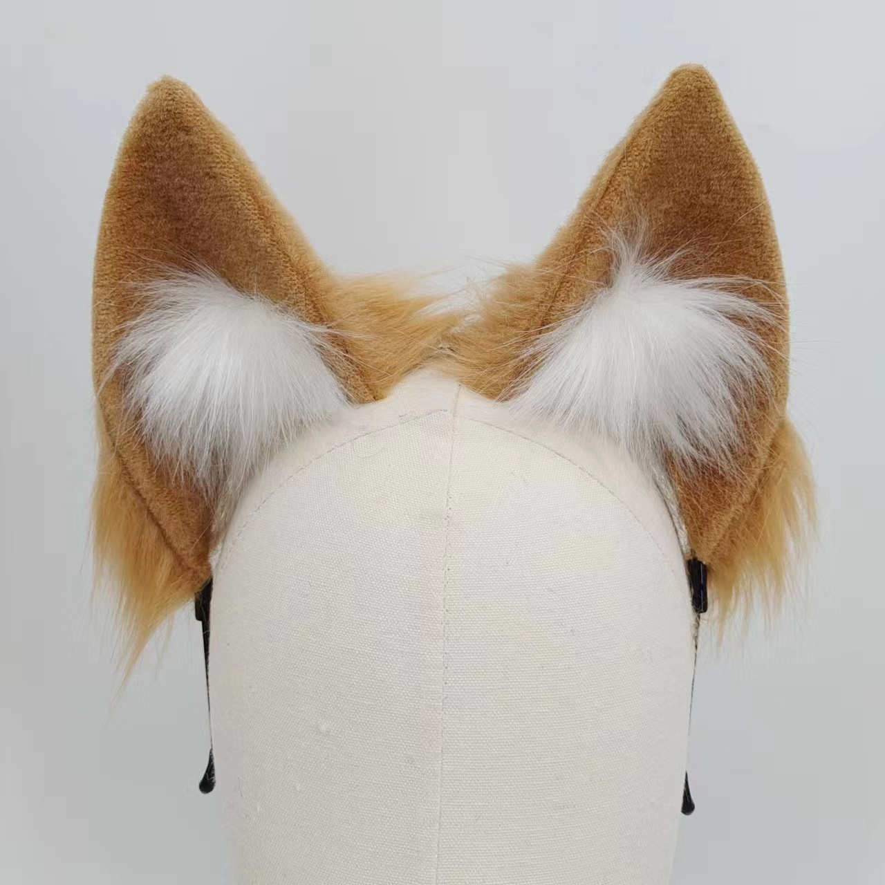 27 Inch Fluffy Fox Tail Anal Plug Set